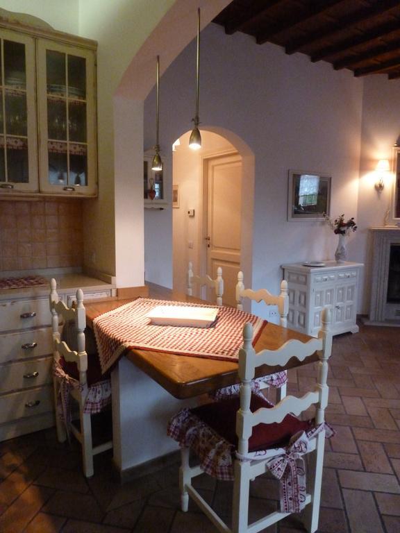 Suite "La Badia" Scandicci Room photo