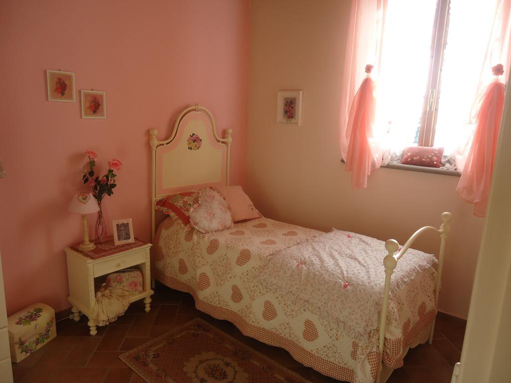 Suite "La Badia" Scandicci Room photo